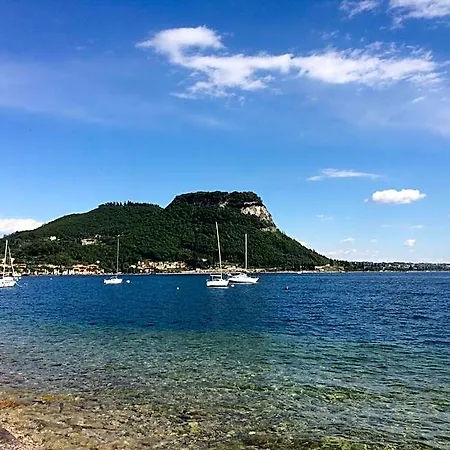Il Sole E La Luna In Garda